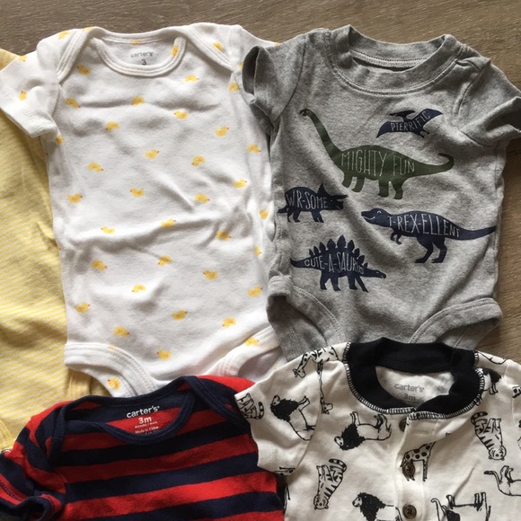 Short sleeve onesies bundle size 3 months - Picture 3 of 5